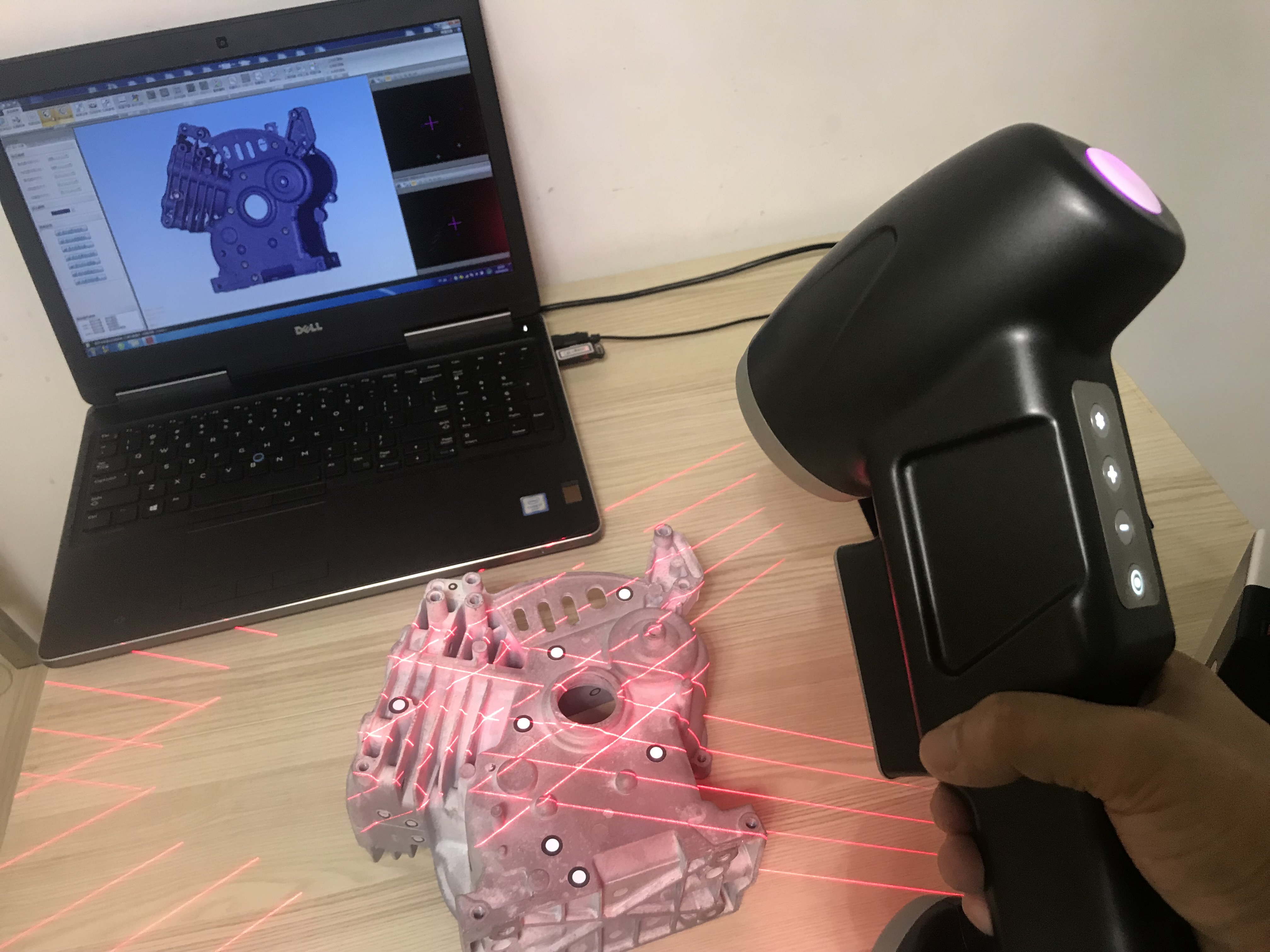 R7激光3D扫描仪为创意工作带来革命性改变